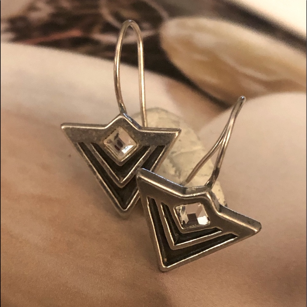 Silpada Oxidized Sterling Silver Arrow Logo Glass Triangle Earrings .